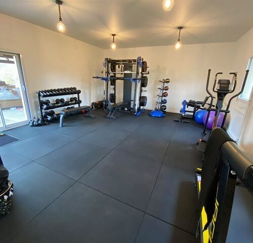 15 mm Dalle amortissante caoutchouc 1 mètre x 1 mètre de Sport – Musculation – Crossfit – noir