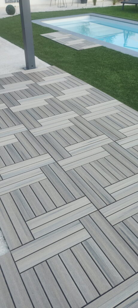 Dalle de terrasse composiite